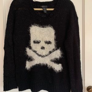Skull sweater